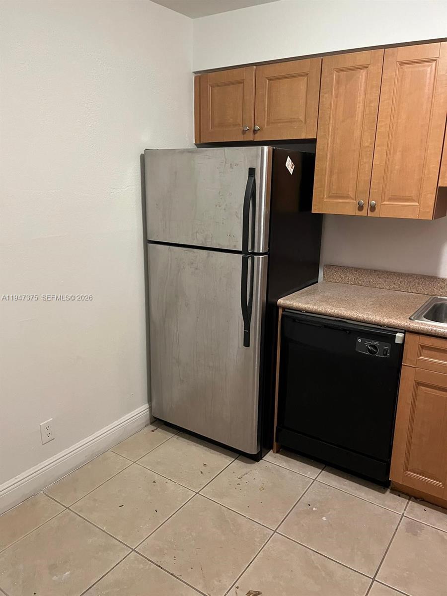 DORAL GARDENS II CONDO - Residential