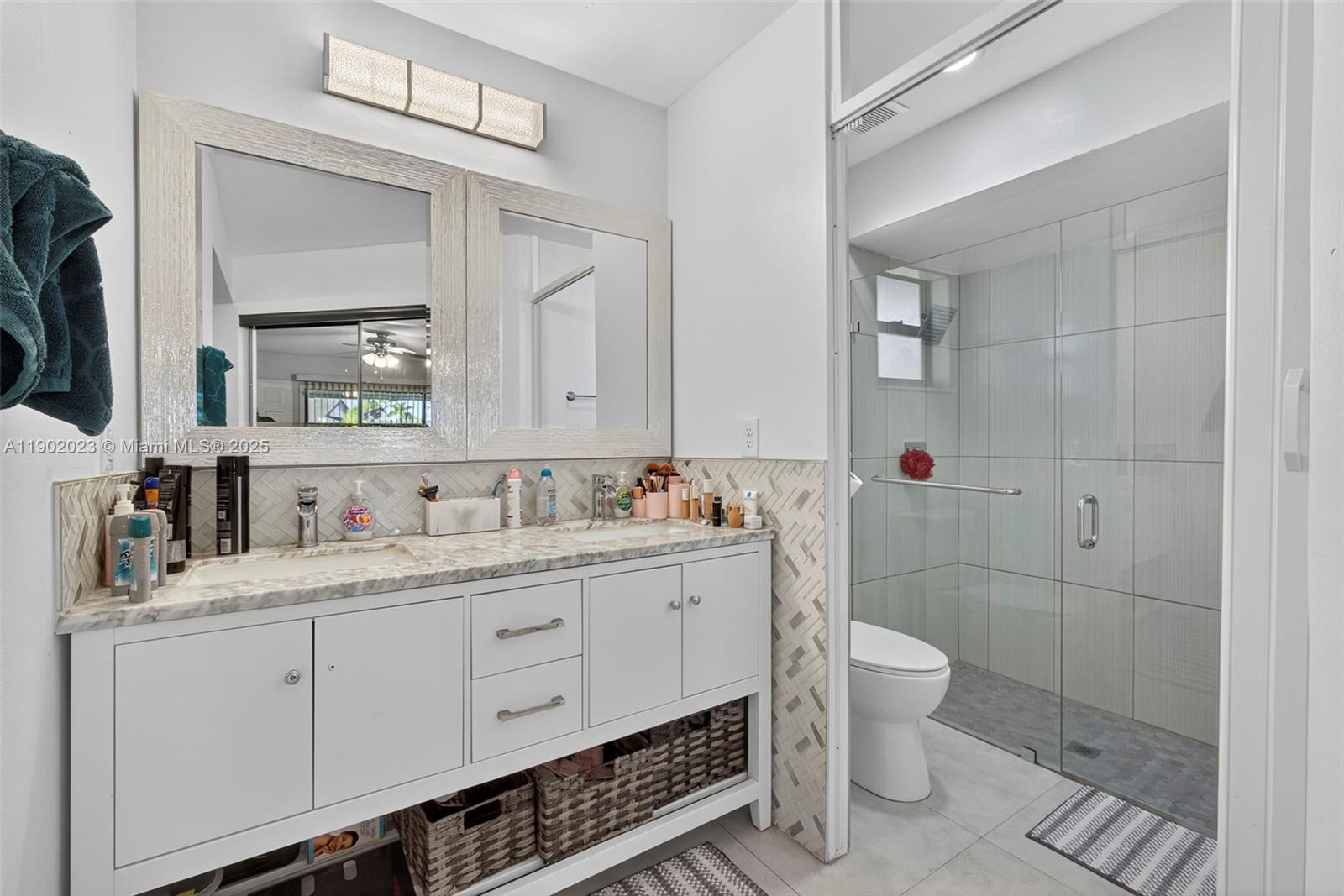 LA MANCHA 3 - Residential Lease