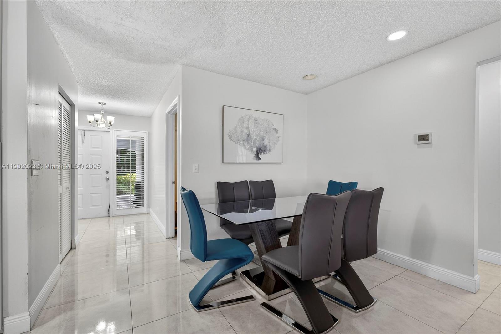 LA MANCHA 3 - Residential Lease