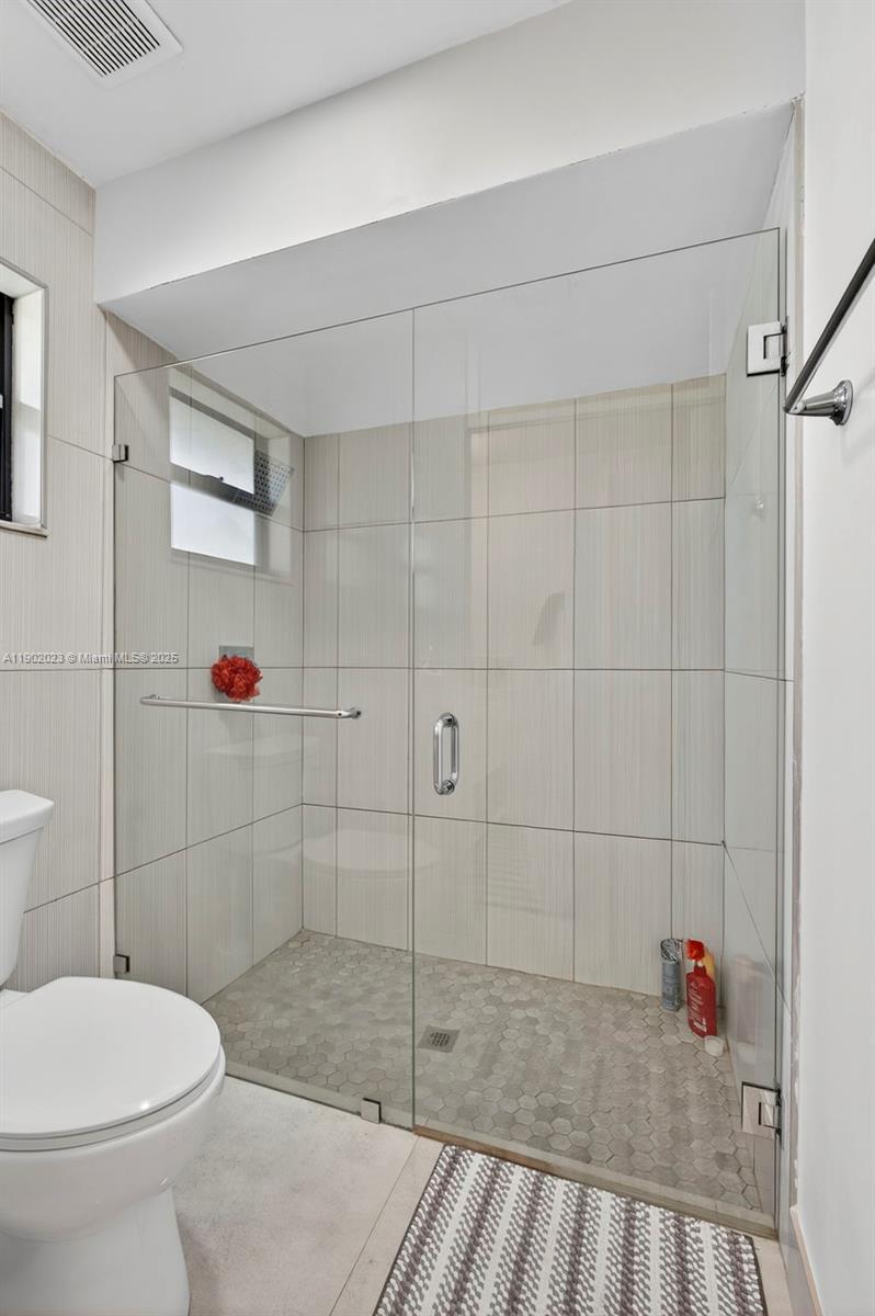 LA MANCHA 3 - Residential Lease