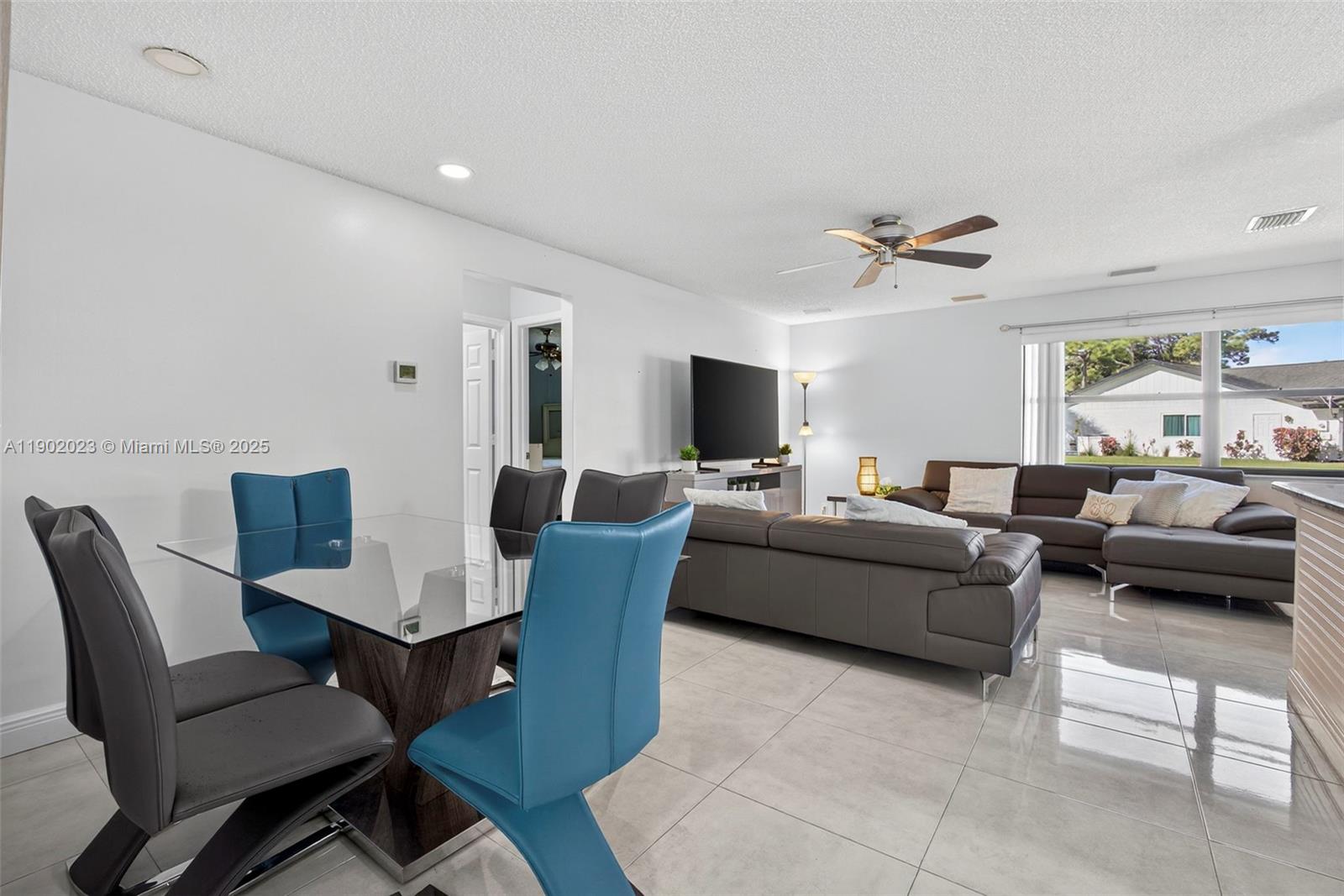 LA MANCHA 3 - Residential Lease
