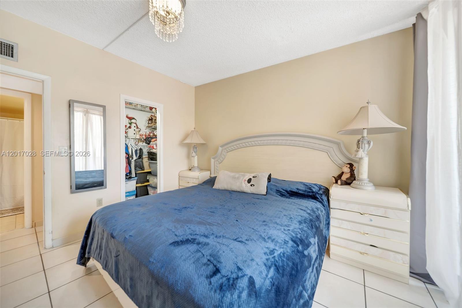KENDALE LAKES NORTH SEC 7 - Residential