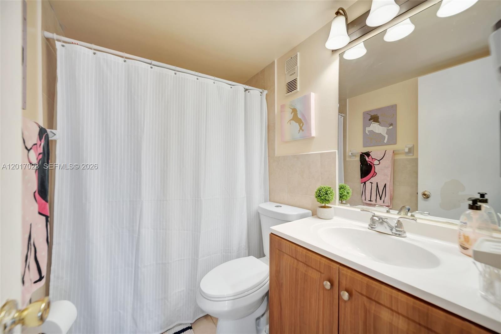 KENDALE LAKES NORTH SEC 7 - Residential
