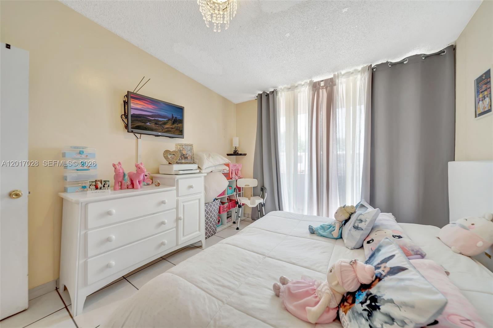 KENDALE LAKES NORTH SEC 7 - Residential