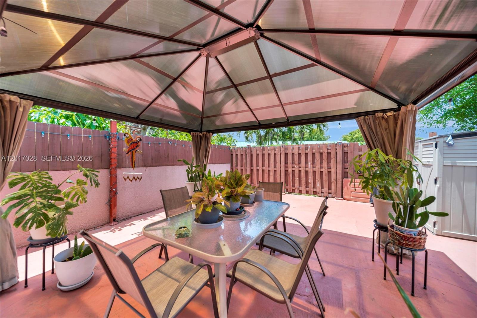 KENDALE LAKES NORTH SEC 7 - Residential