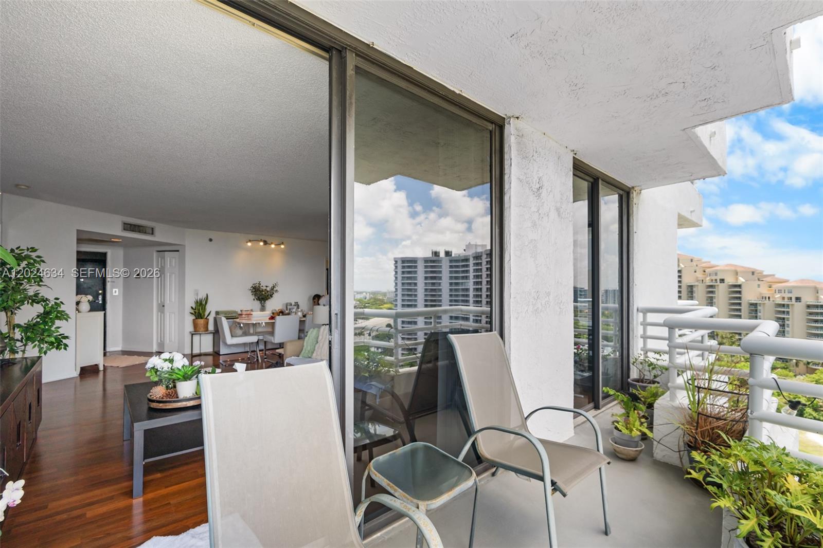 PARC CENTRAL AVENTURA EAS - Residential