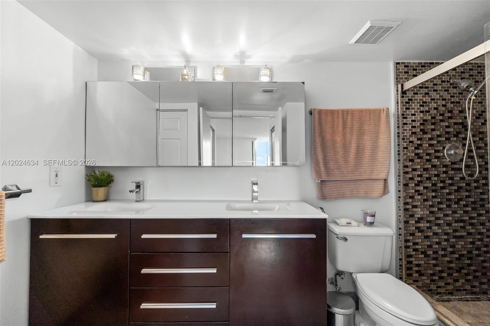 PARC CENTRAL AVENTURA EAS - Residential