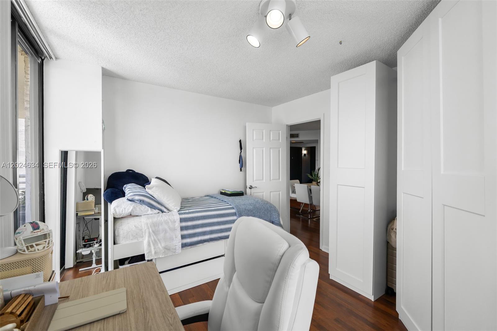 PARC CENTRAL AVENTURA EAS - Residential