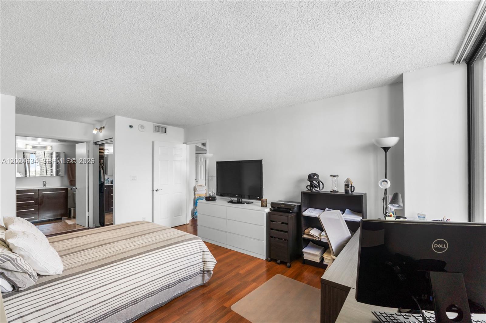 PARC CENTRAL AVENTURA EAS - Residential
