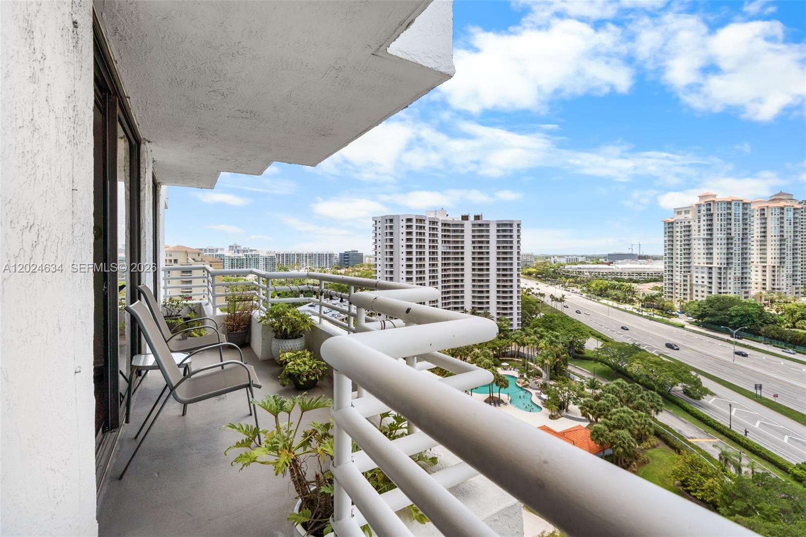 PARC CENTRAL AVENTURA EAS - Residential
