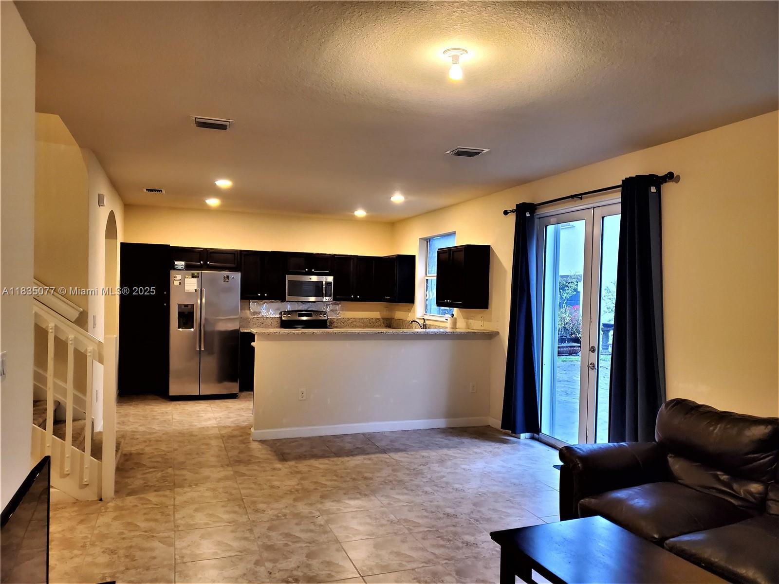 9446 SW 170th Ave 9446