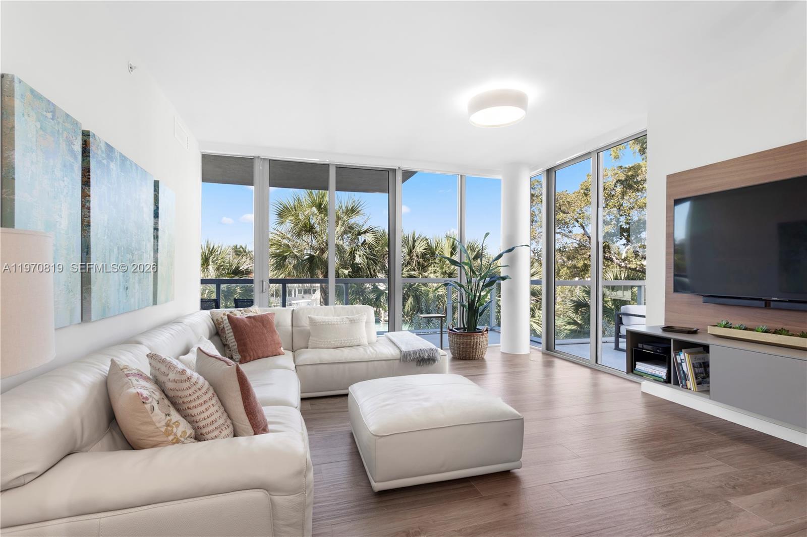 9940 W Bay Harbor Dr 3G-N