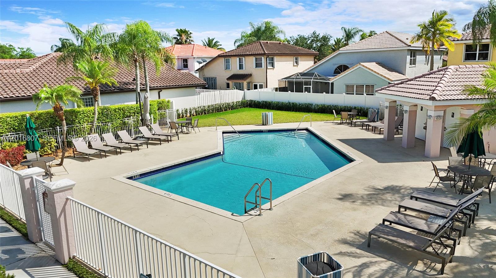 SILVER LAKES PHASE III - Residential