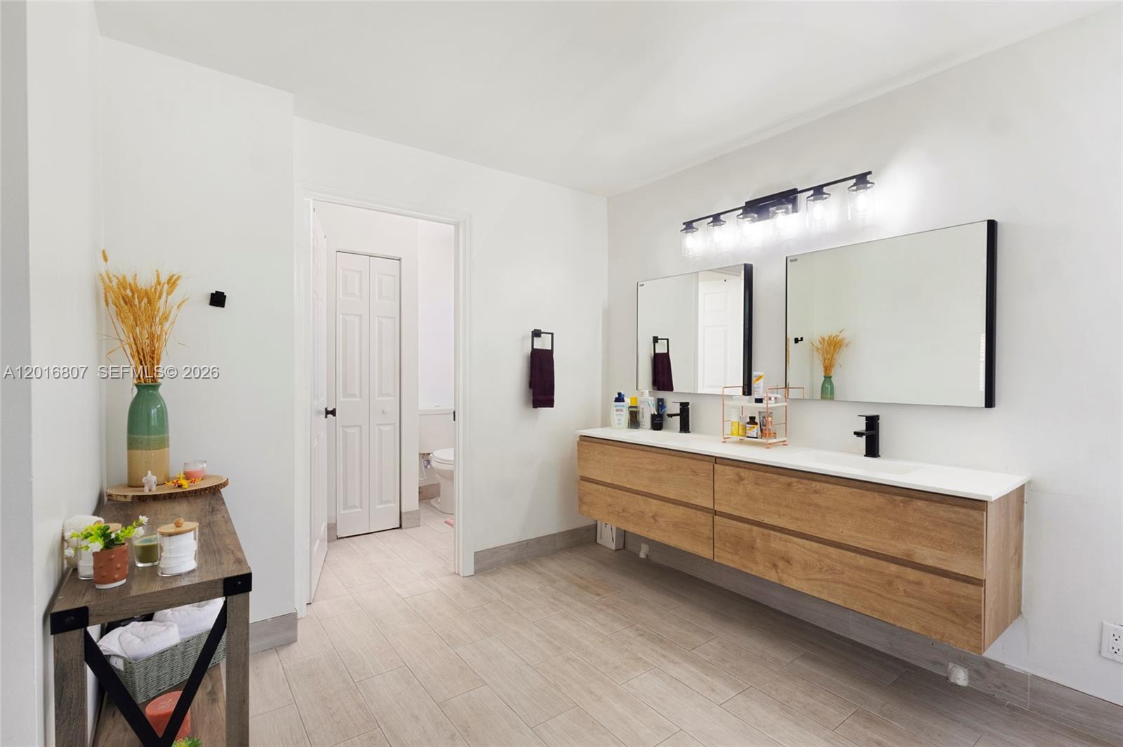 SILVER LAKES PHASE III - Residential
