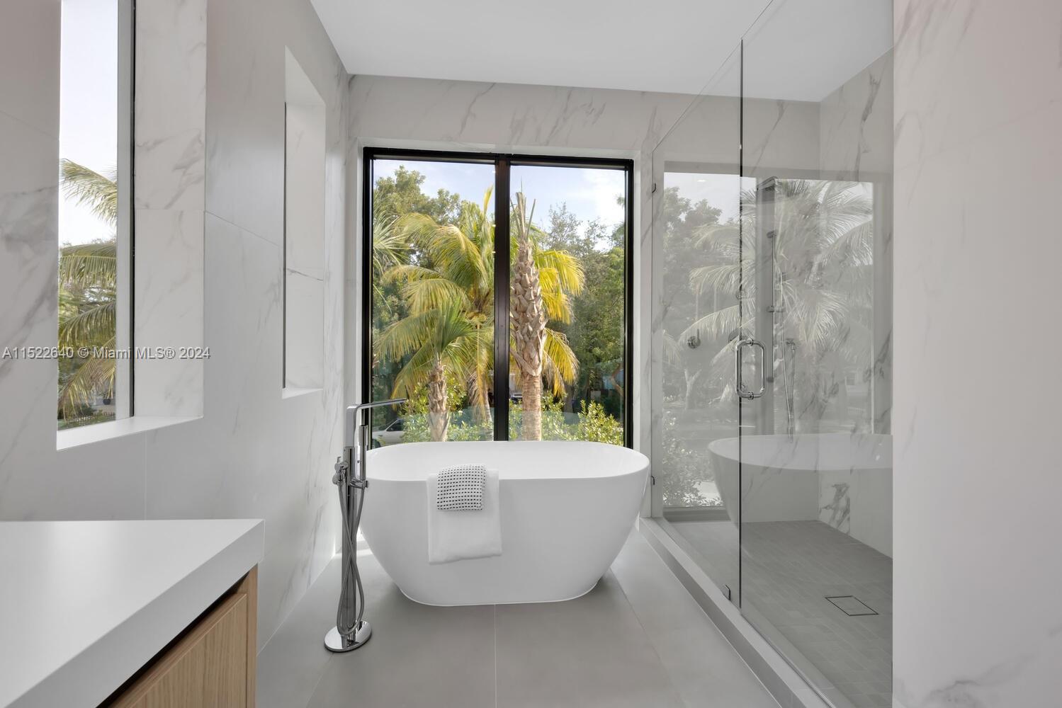 SILVER BLUFF EST SEC C - Residential