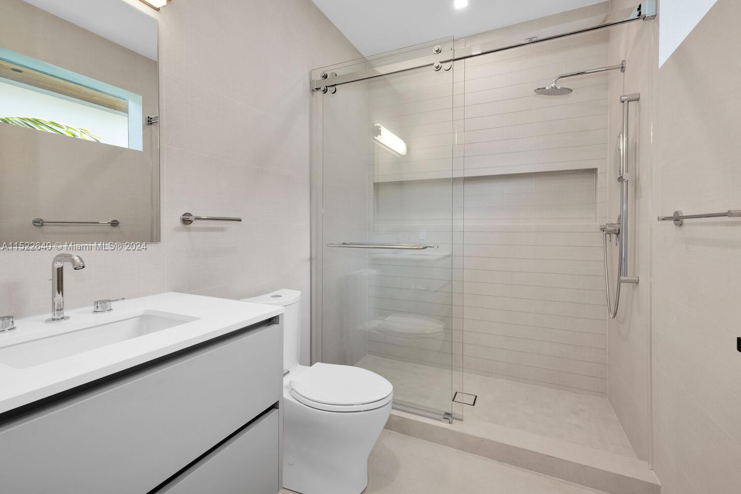 SILVER BLUFF EST SEC C - Residential