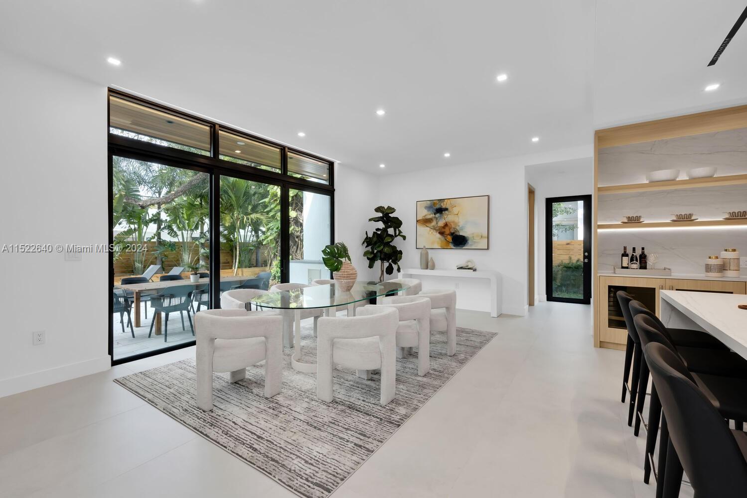 SILVER BLUFF EST SEC C - Residential