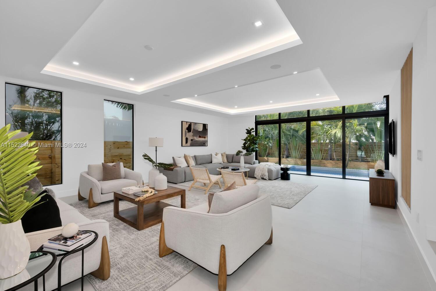 SILVER BLUFF EST SEC C - Residential