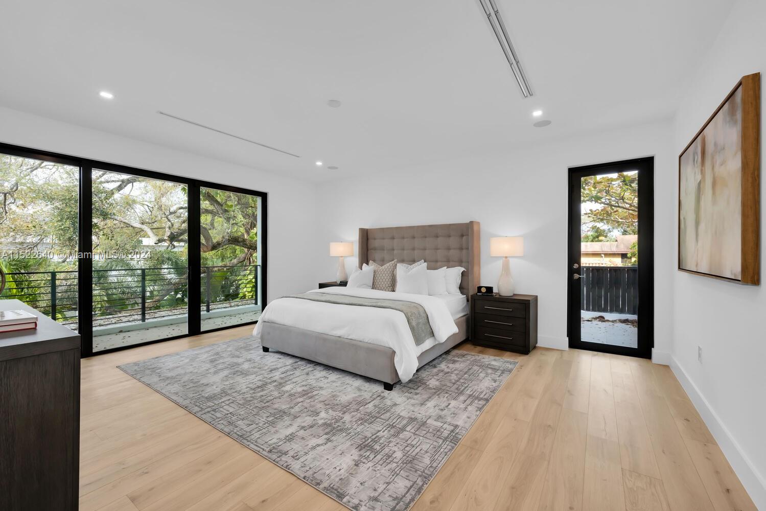 SILVER BLUFF EST SEC C - Residential