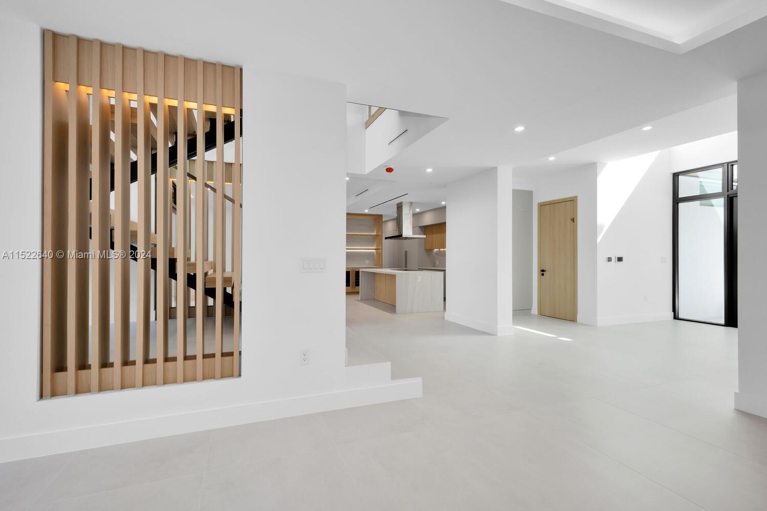 SILVER BLUFF EST SEC C - Residential