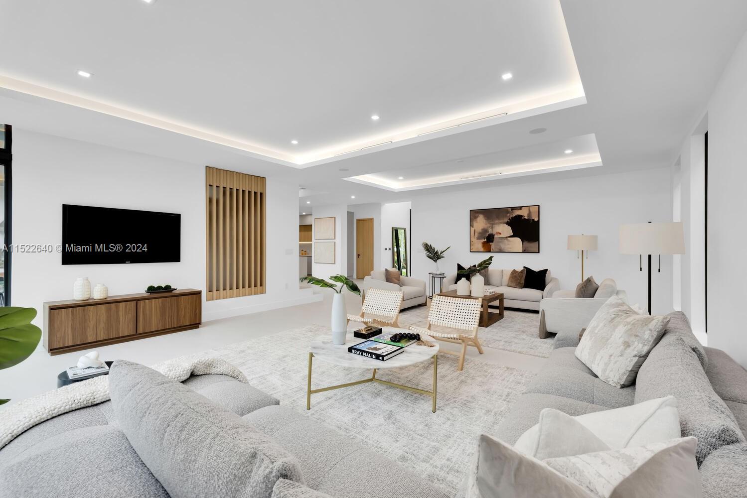 SILVER BLUFF EST SEC C - Residential