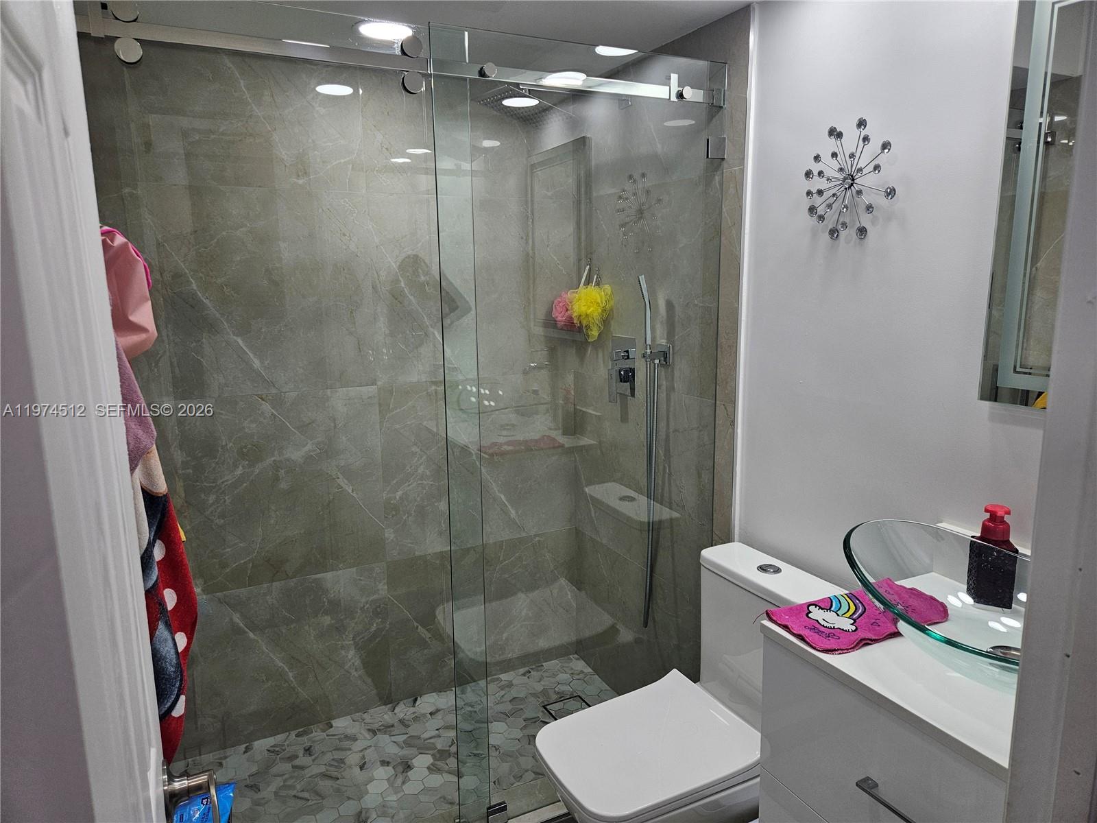 THE MOORS TOWNHOUSES - Residential