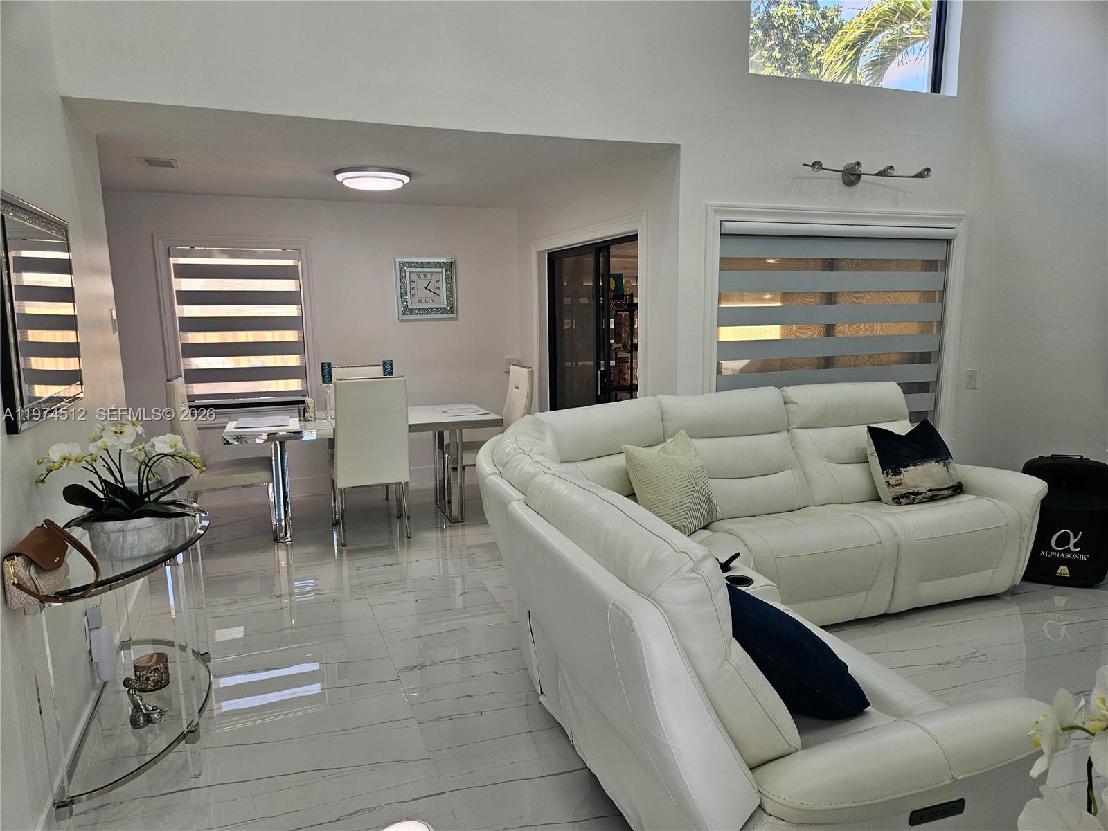 THE MOORS TOWNHOUSES - Residential