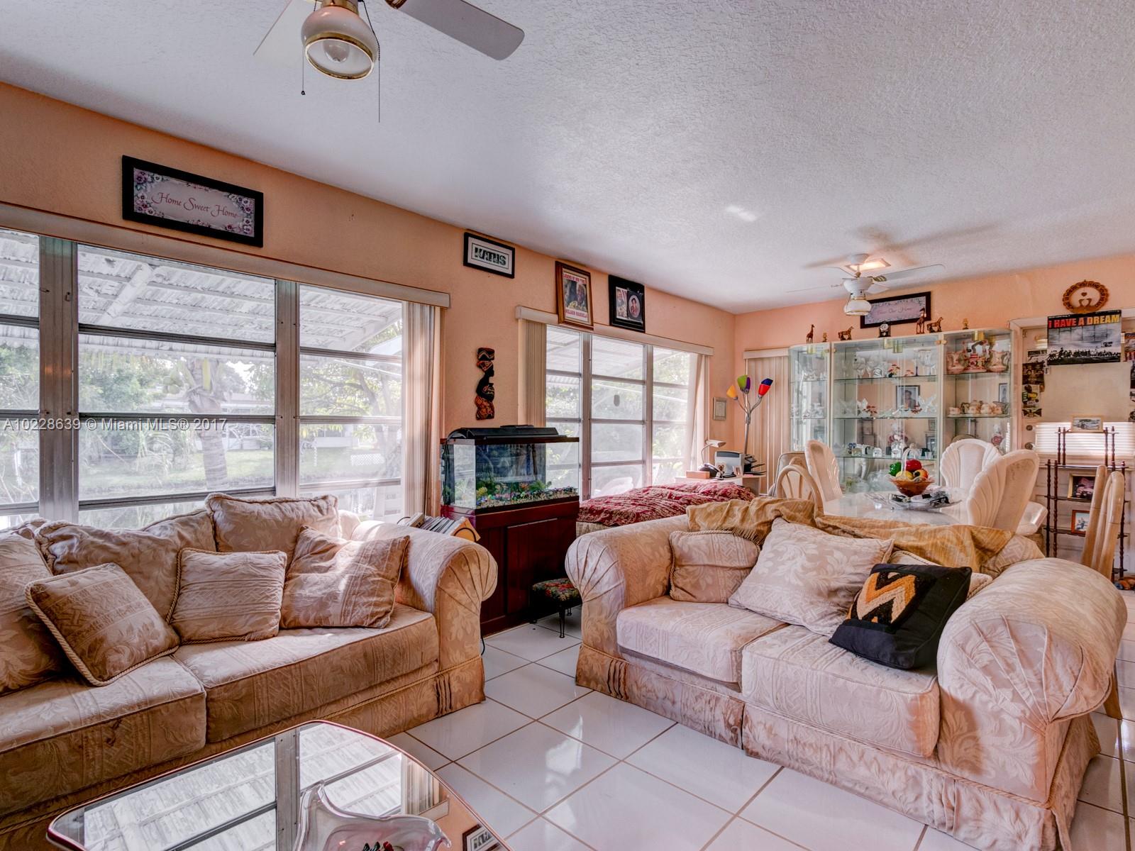 OAKLAND ESTATES 7TH SEC - Residential