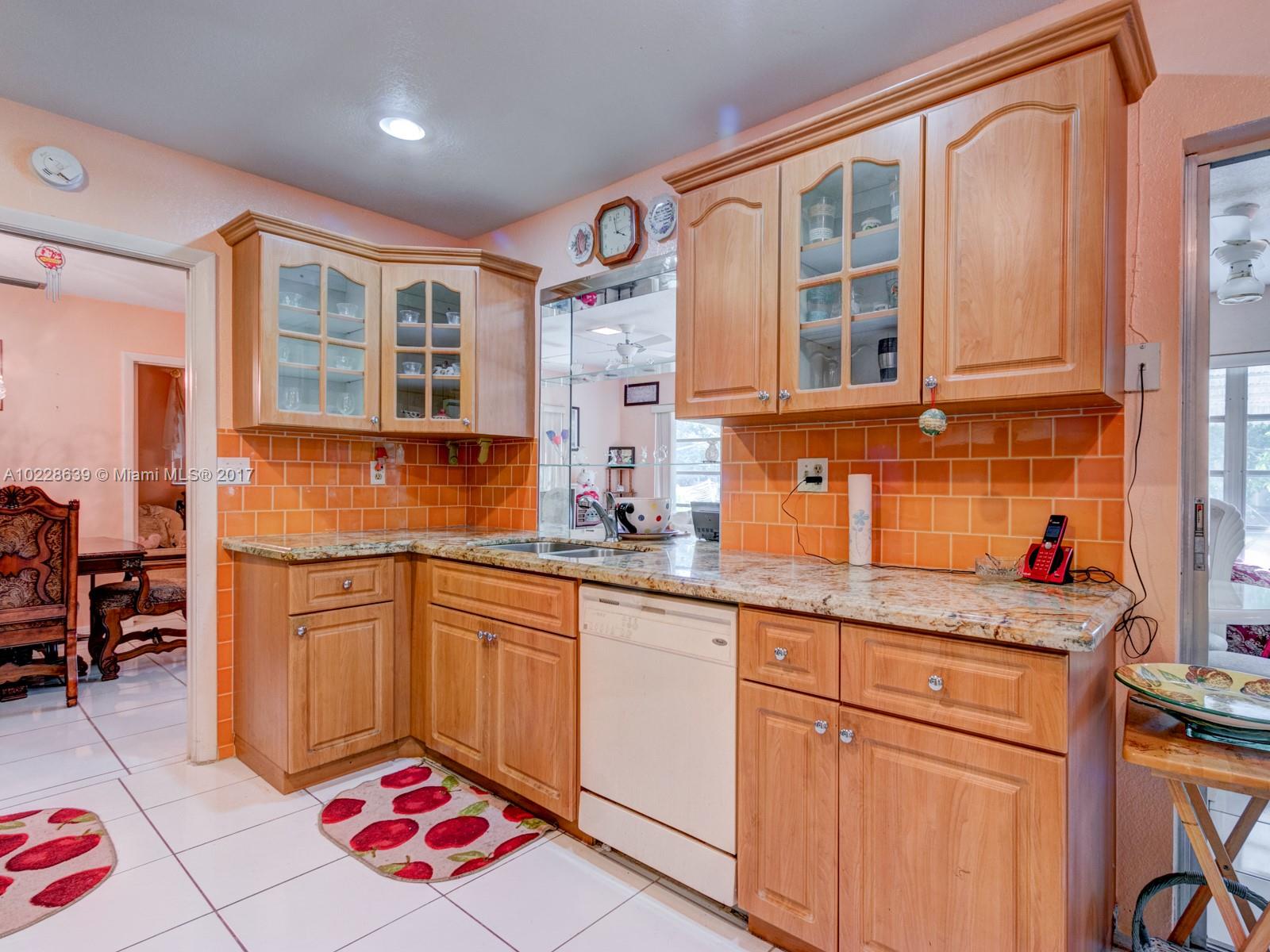 OAKLAND ESTATES 7TH SEC - Residential