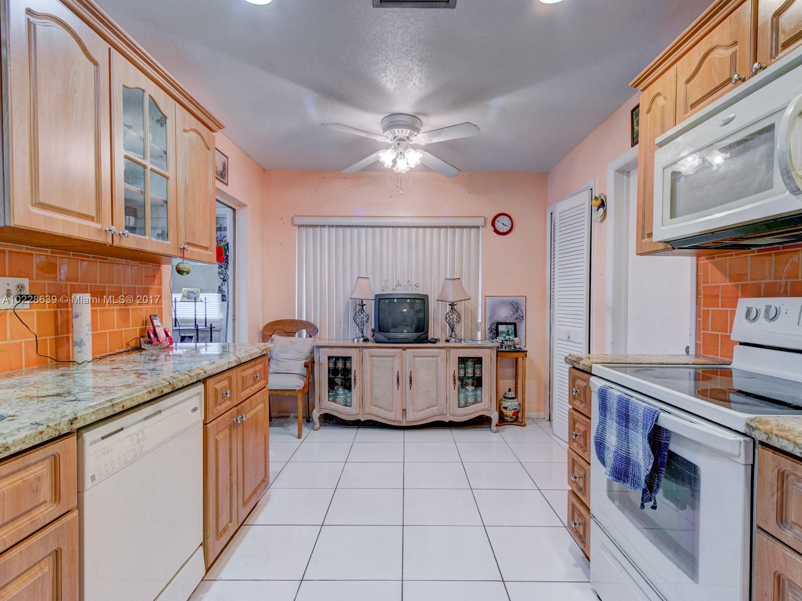 OAKLAND ESTATES 7TH SEC - Residential