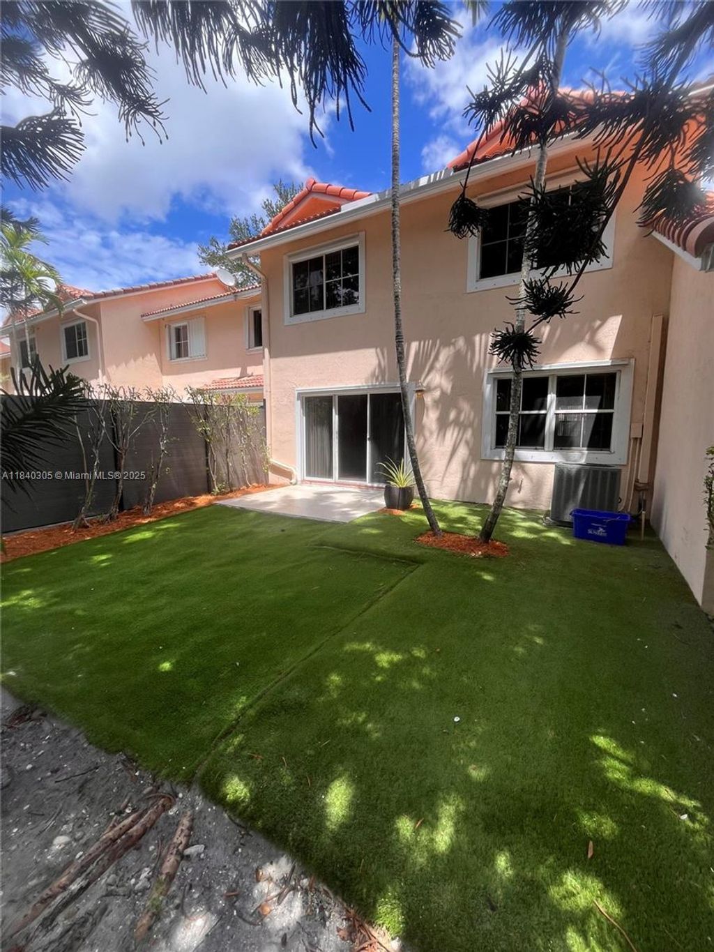 Photo of 4041 NW 84th Ter #4041, Sunrise, FL 33351 (MLS # A11840305)