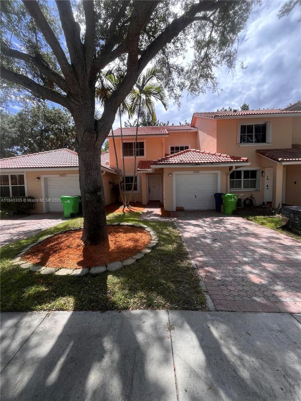 Photo of 4041 NW 84th Ter #4041, Sunrise, FL 33351 (MLS # A11840305)