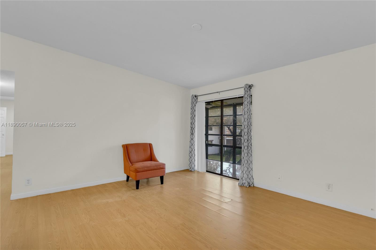 TAMARAC GARDENS CONDOMINI - Residential
