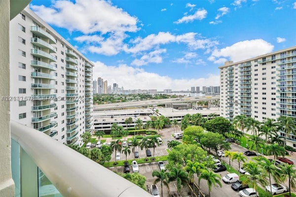 19380 COLLINS AVE APT 1023, SUNNY ISLES BEACH, FL 33160 - Image ed1f7acdc348bbf081e655cc9e4961c8/4284462945