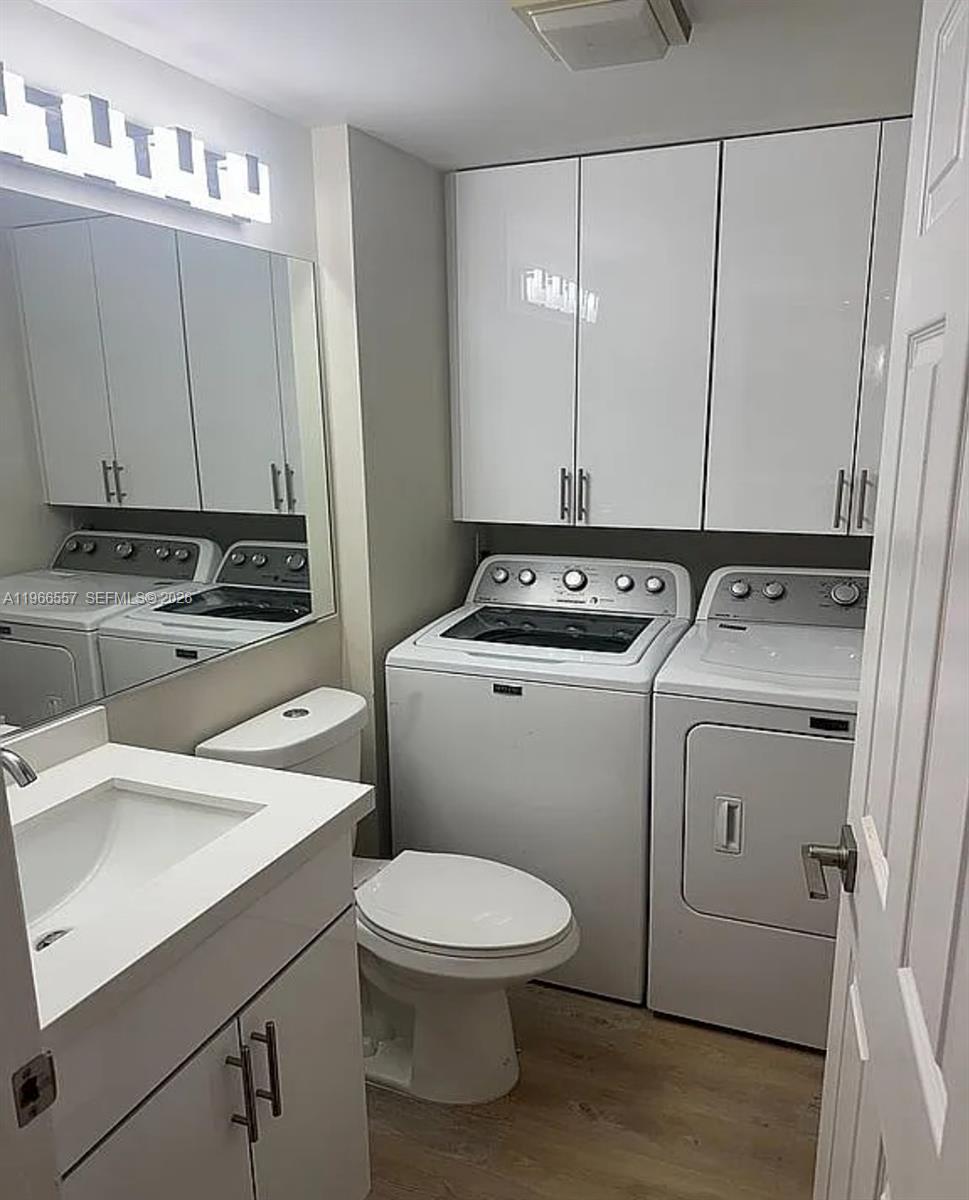 VILLAGE OF SANDALWOOD LAK - Residential