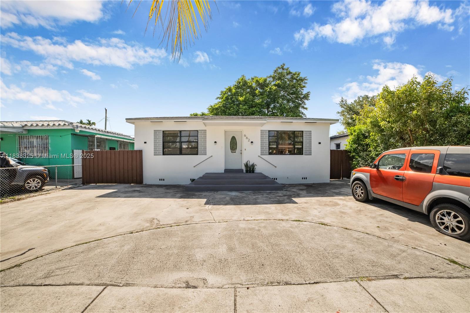 662 Tamiami Blvd, Miami, FL, 33144/$630,000 1 662 Tamiami Blvd