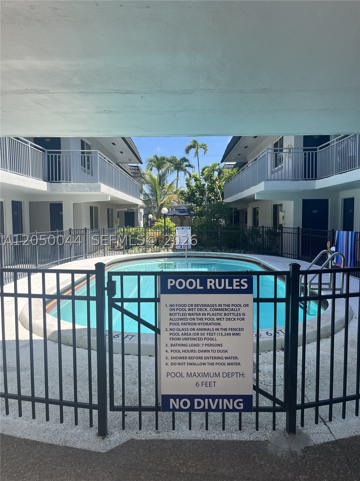 1000 SE 15th St 205