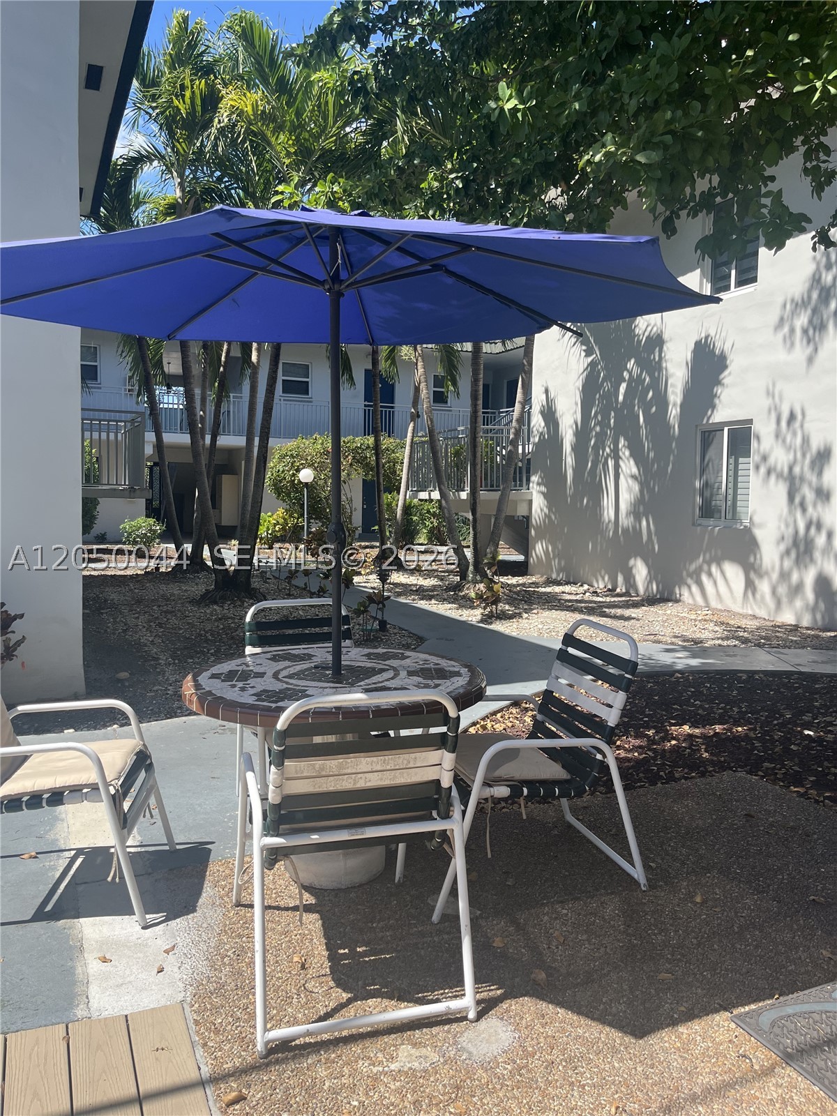 1000 SE 15th St 205