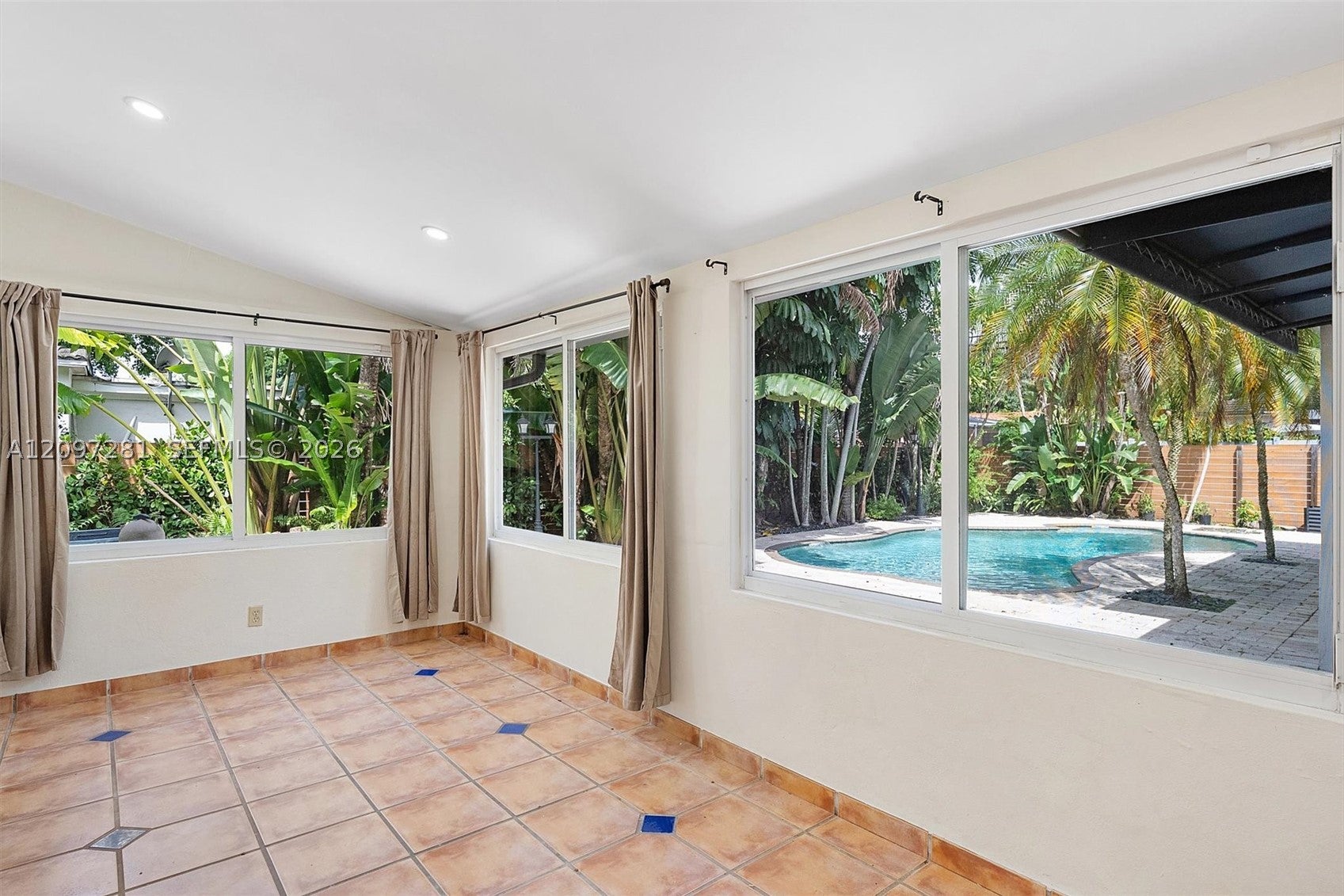 View photos, virtual tours, details... 77 NW 106th St