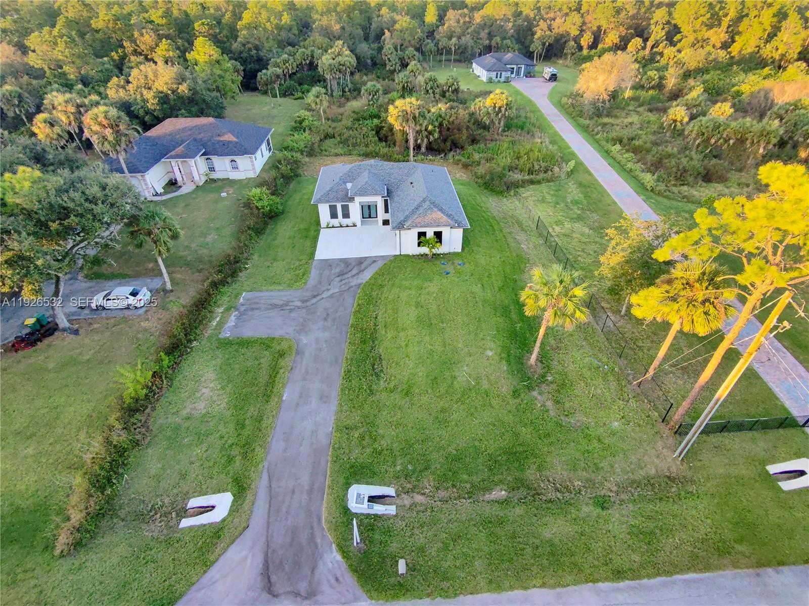 GOLDEN GATE ESTATES - Residential