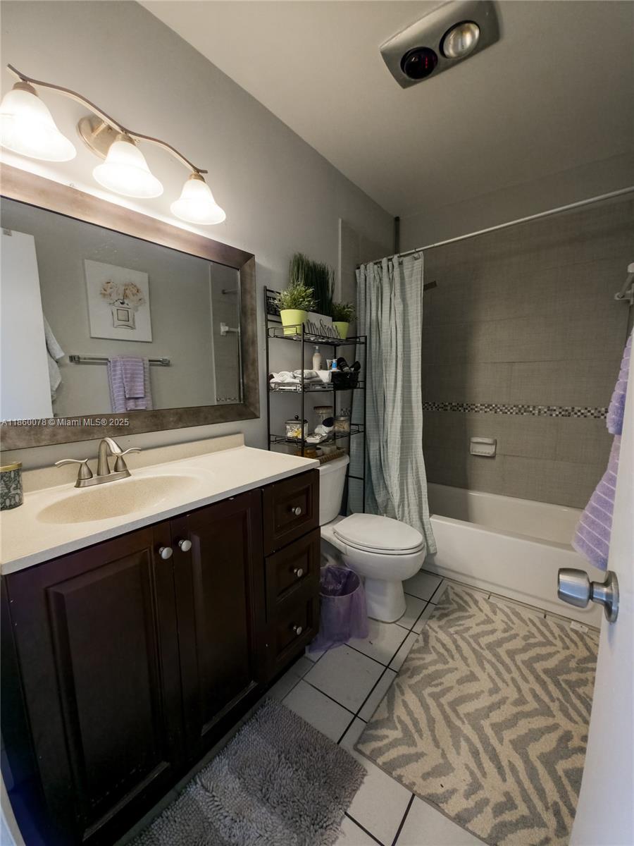 SANDPEBBLES TOWNHOUSE CON - Residential