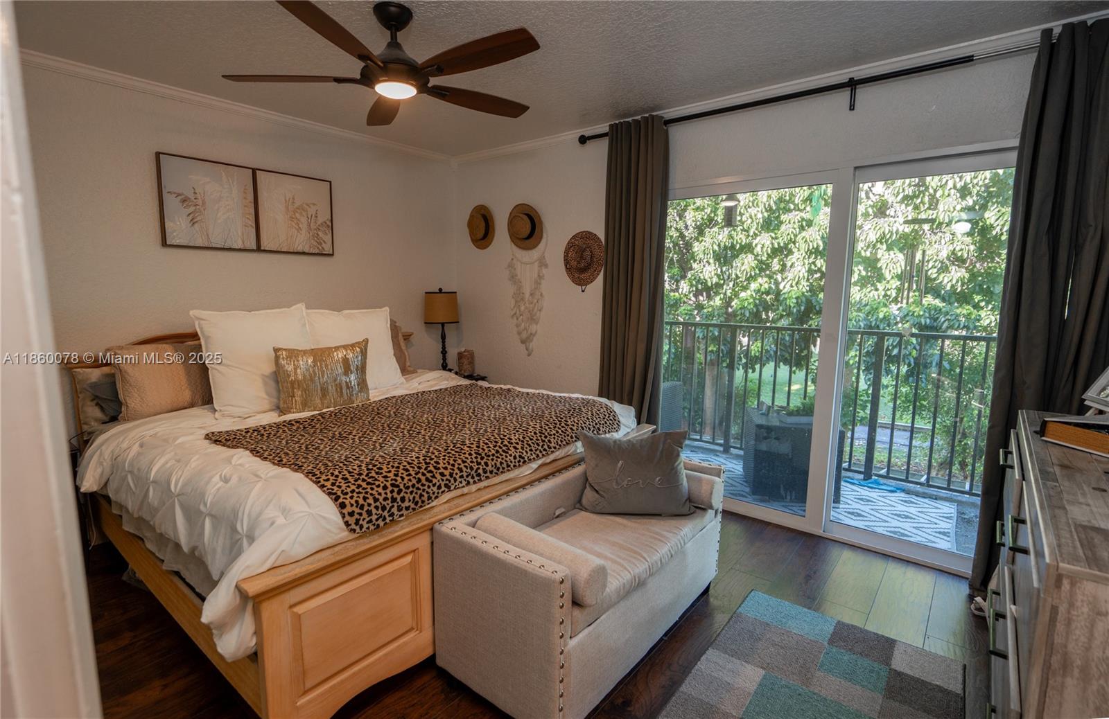 SANDPEBBLES TOWNHOUSE CON - Residential