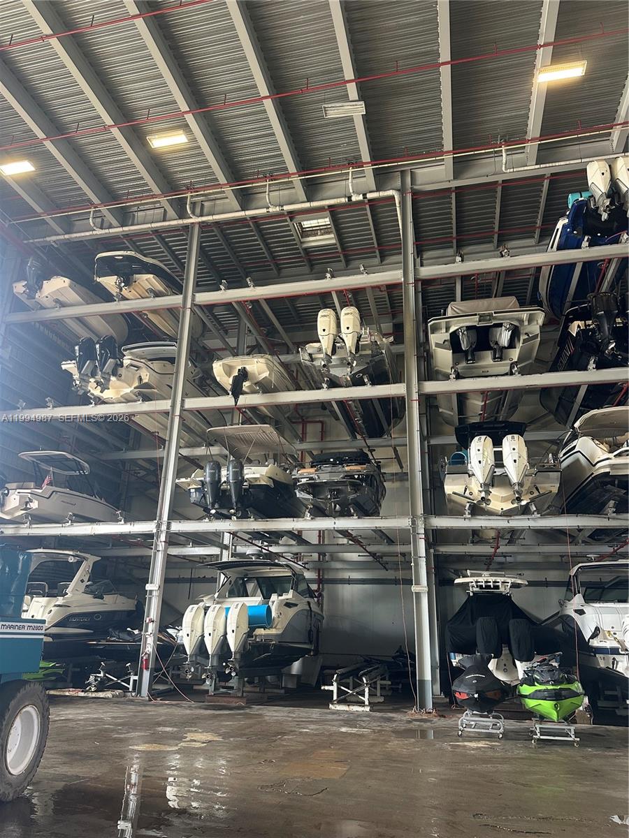 INTRACOASTAL WATERWAY - Land