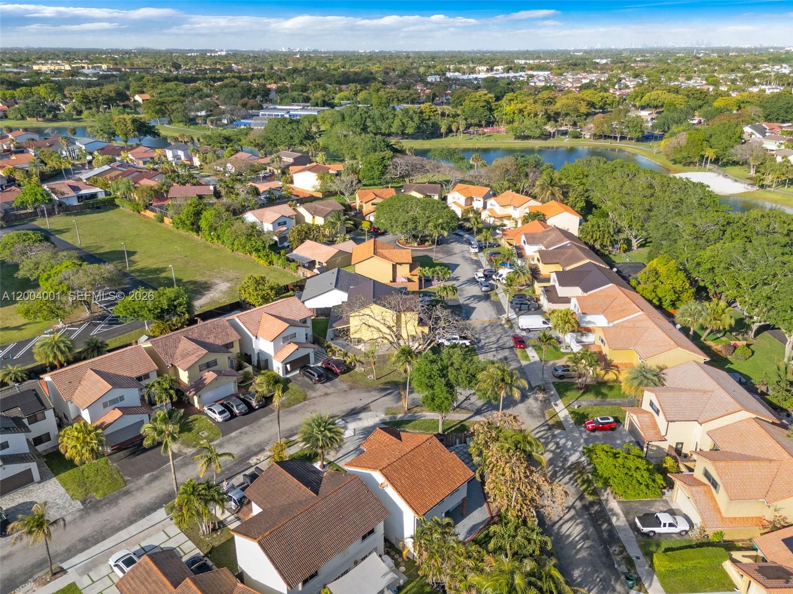 HAMMOCKS SEC 3 - Residential