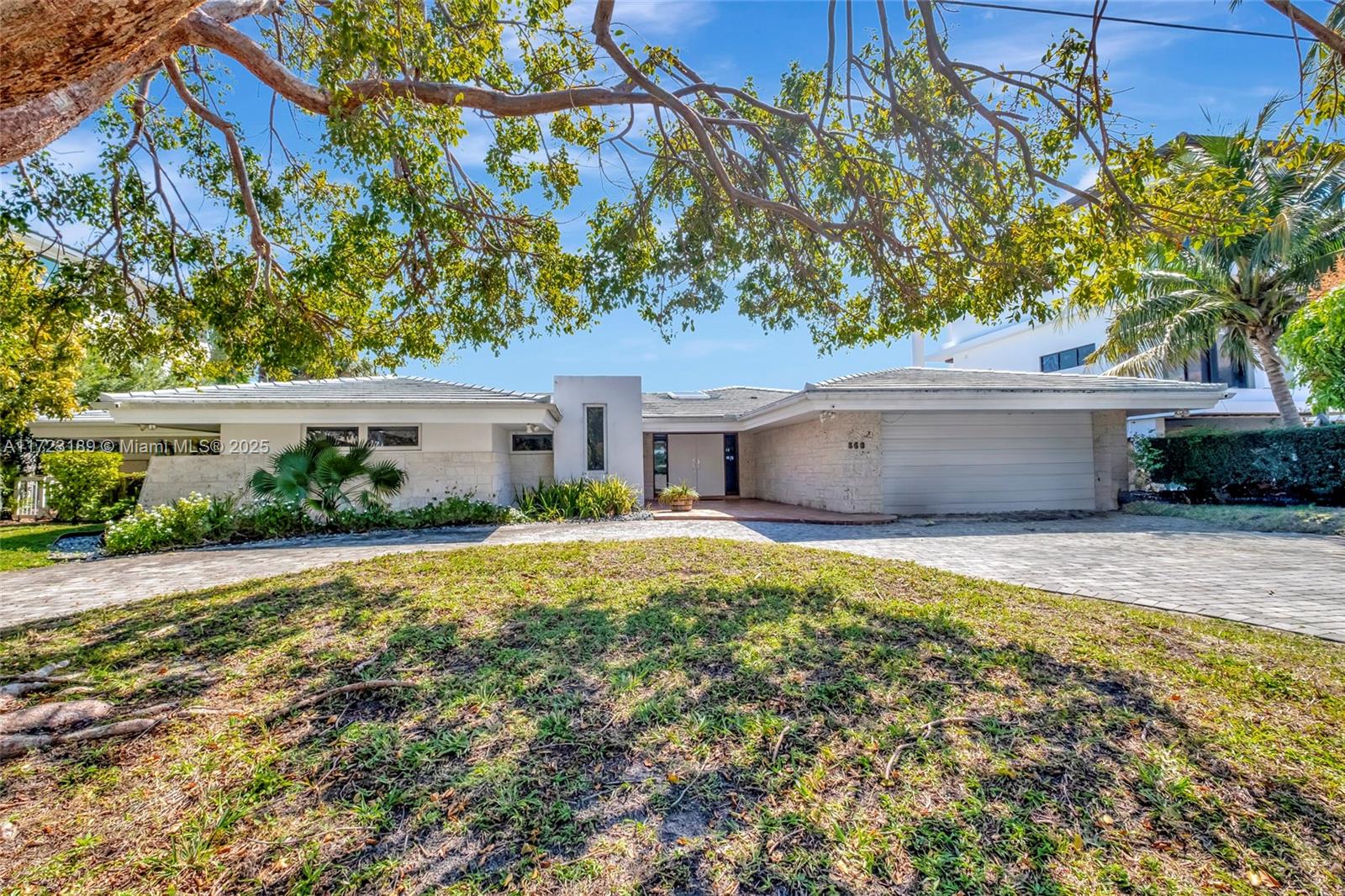 CORAL BAY SEC B - Residential