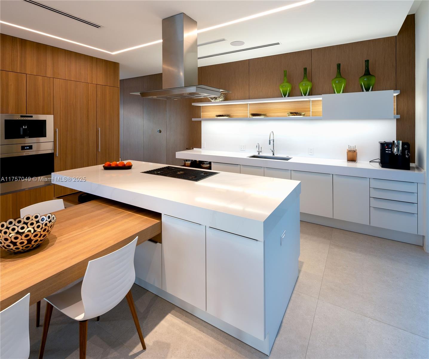 BISCAYNE POINT - Residential Lease