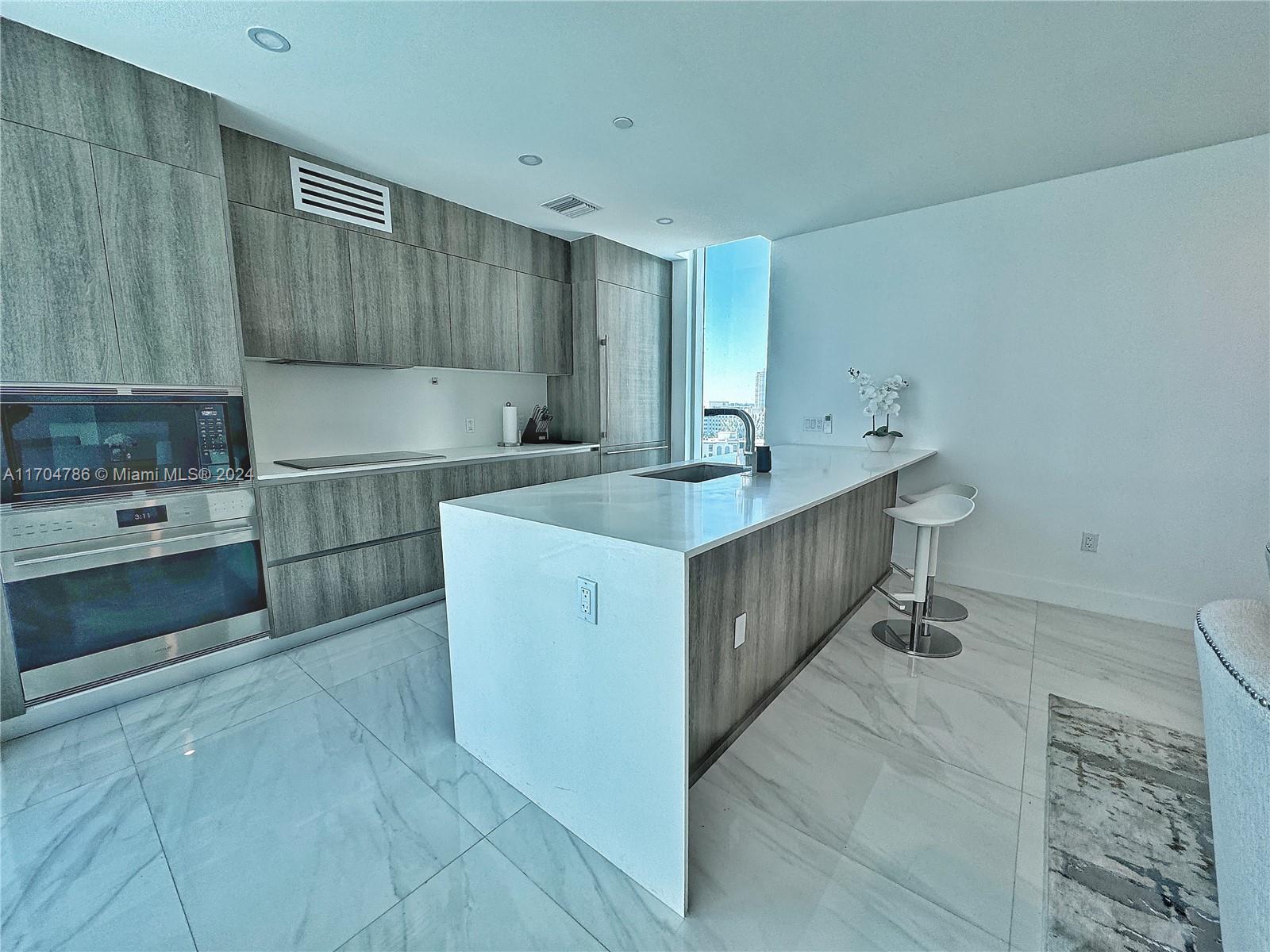 AURORA CONDO - Residential Lease