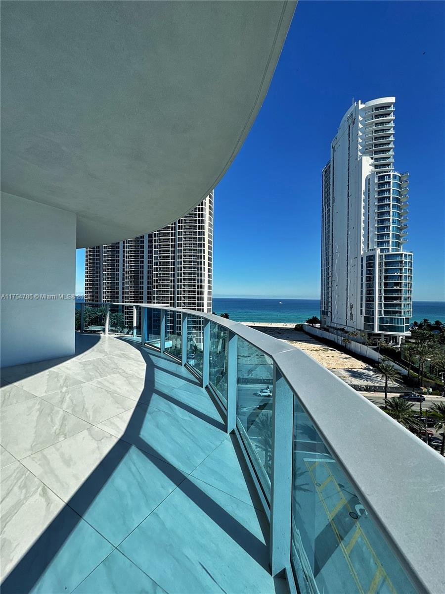 AURORA CONDO - Residential Lease