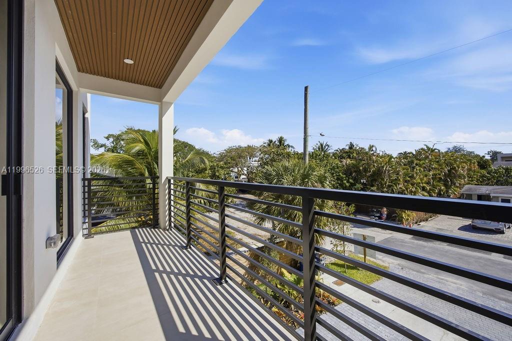 HOLIDAY HEIGHTS - Residential Lease