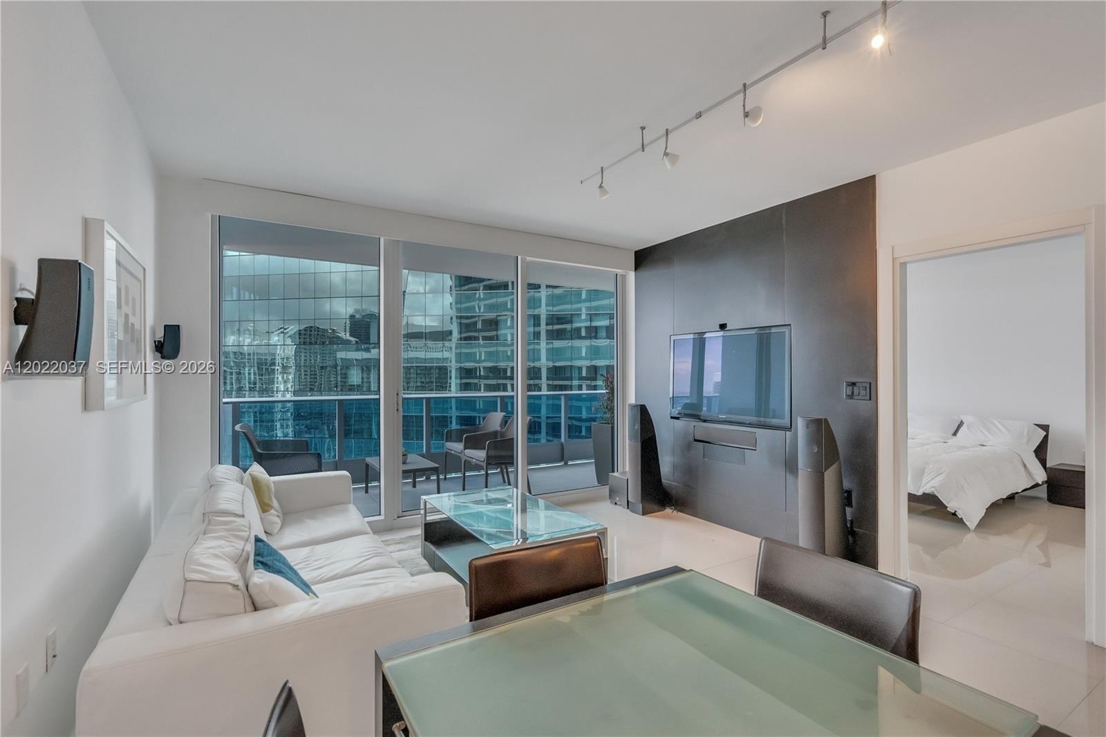 200 Biscayne Boulevard Way 3911